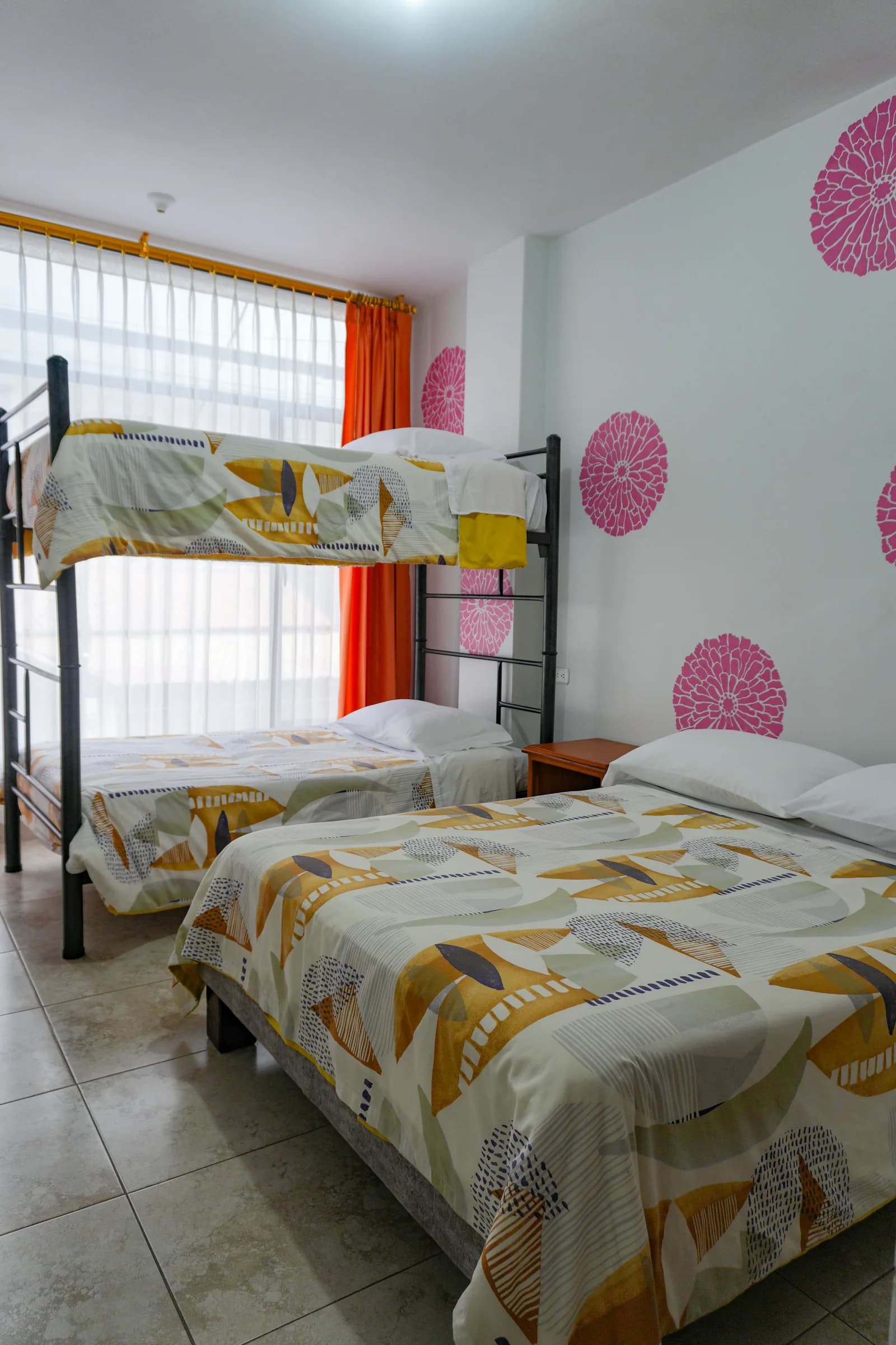 Quadruple Room with Bunk Bed in Baños de Agua Santa 3