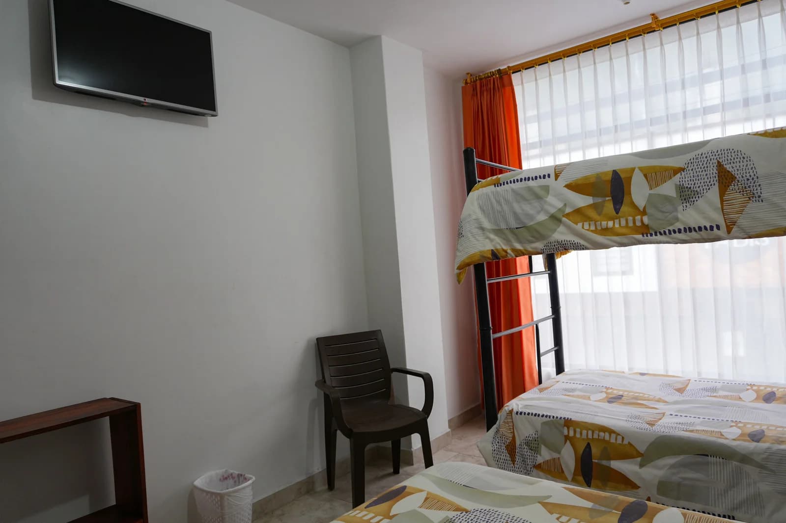 Quadruple Room with Bunk Bed in Baños de Agua Santa 2